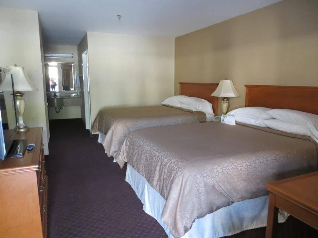 Burbank Inn And Suites Kültér fotó